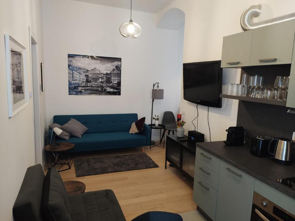 Boutique Apartments Cecilia Triest Zewnętrze zdjęcie
