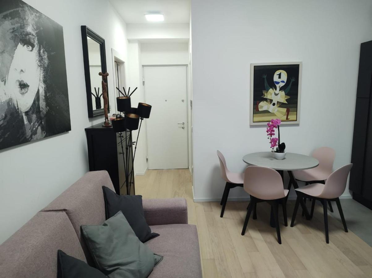 Boutique Apartments Cecilia Triest Zewnętrze zdjęcie