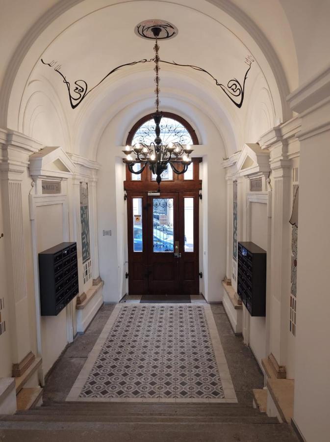 Boutique Apartments Cecilia Triest Zewnętrze zdjęcie