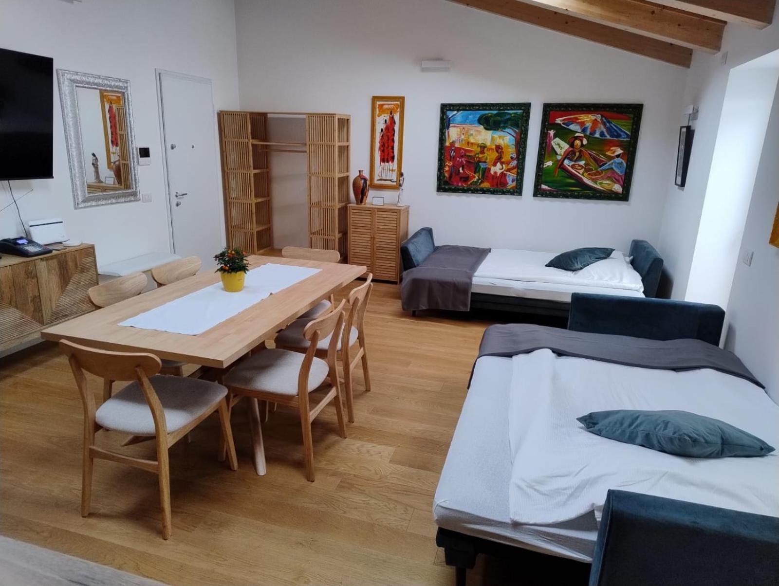 Boutique Apartments Cecilia Triest Zewnętrze zdjęcie